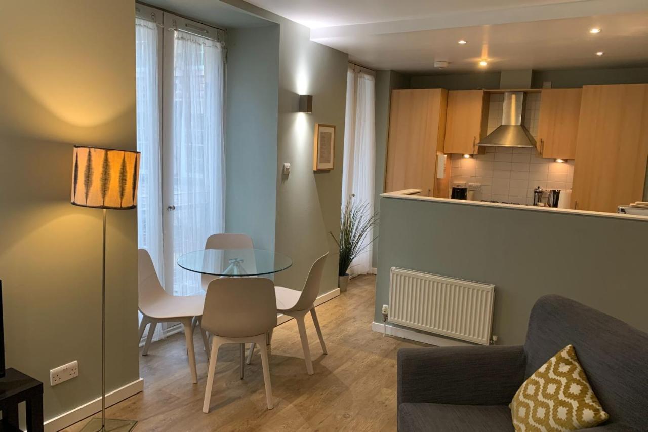 Bright And Stylish Apartment - Old Town Эдинбург Экстерьер фото